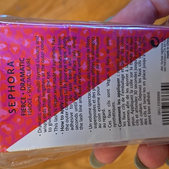 Fierce Dramatic False Lashes - Picture 2 of 2